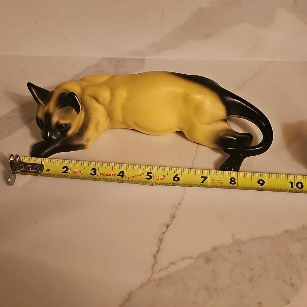 Resin Siamese Cat Figurine Lying Down Collectible Yellow Black Blue Eyes